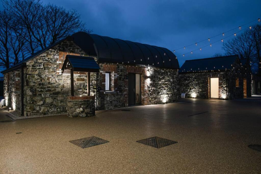 The Byre At Corrstown Village Портраш Экстерьер фото